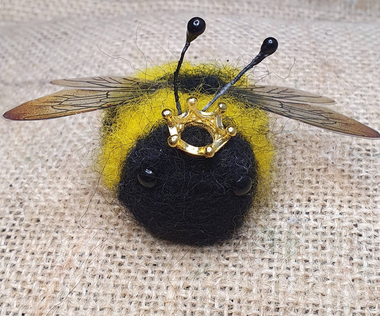 Queen Bee needle felting kit Etsy
