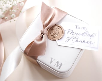 Personalised Bridesmaid Gift - Wedding day Gift - Thank you gift Bridesmaid - Custom jewellery box - Bridal party gift box.