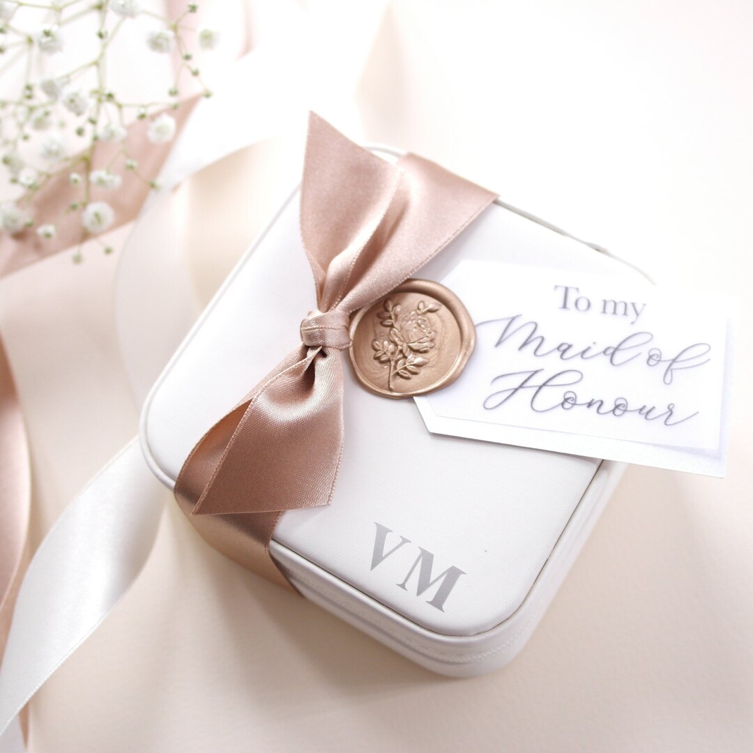 Bridesmaid Proposal Gifts Amazon Bridesmaid Gifts 70 Pieces Box