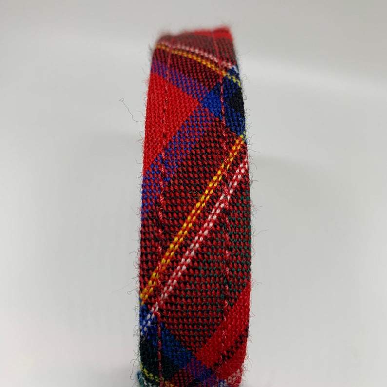 Proceeds benefit local rescues! UPCYCLED Collar made from a NECKTIE 34 Wide MEDIUM Dog Collar Handmade One-of-a-kind
