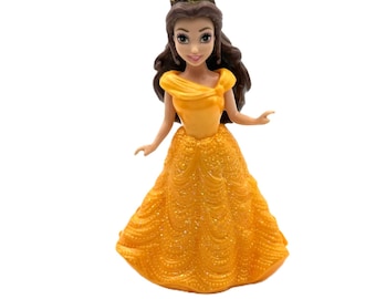Disney Princess Beauty & The Beast Belle and 3 Magiclip Dresses Little Kingdom Polly Pocket