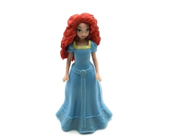 Disney Princess Polly Pocket Style Mini Doll Merida From Brave and Magiclip Dress