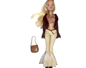 My Scene Barbie Kennedy Doll Fashion Teens in the City 2002 Different Shoes