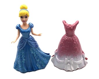 Disney Princess Cinderella & 2 Magiclip Dresses Little Kingdom Polly Pocket