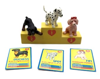 Puppy in my Pocket Duchess, Spot & Fifi 3 Puppies, Cards and Podium - UK Version