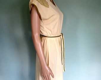 Vintage 70s yellow summer dress grapes fruit