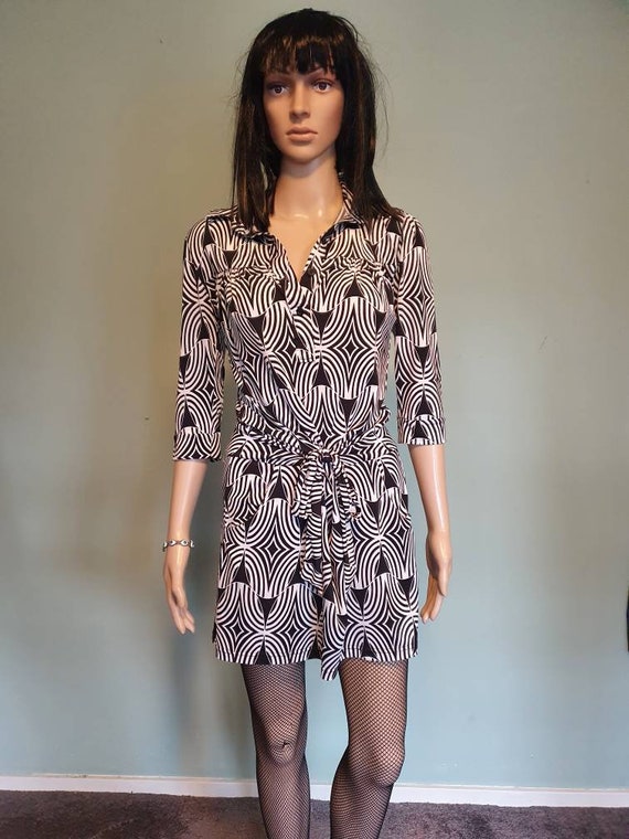 Vintage groovy mini dress psychedelic print Black… - image 2