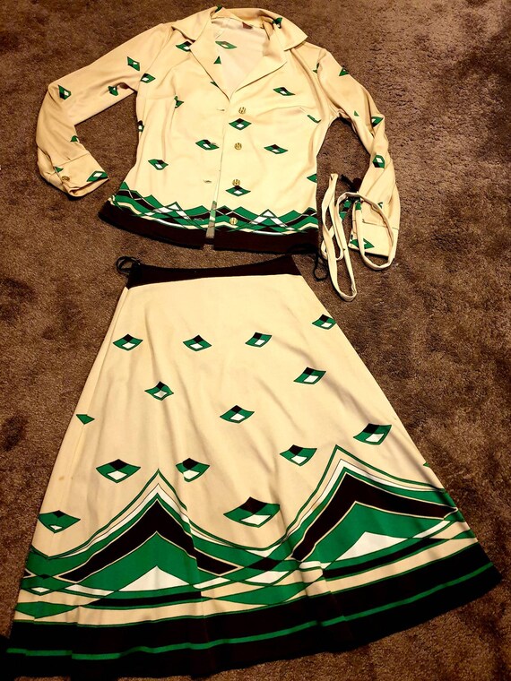 Vintage 50s 60s suit green brown skirt blouse retr