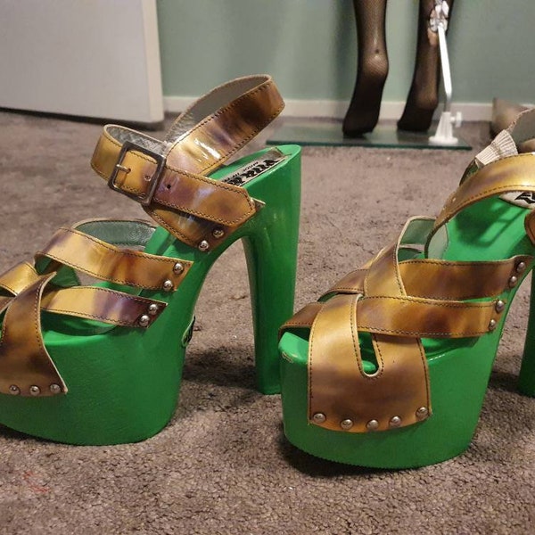 Vintage neon Vita mori platform heels Size 36 green gold gogo