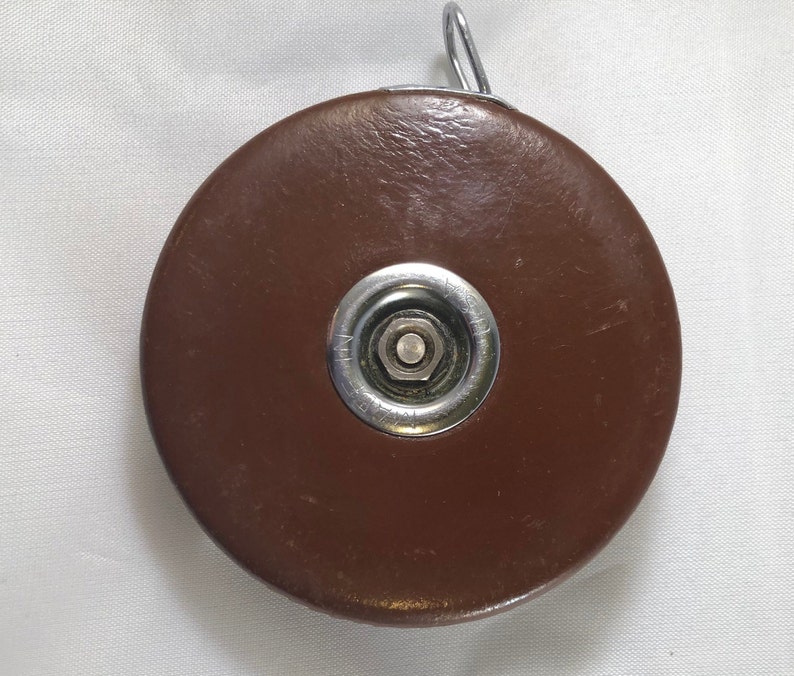Vintage Justus Roe /& Sons 50ft Metal Tape Measure