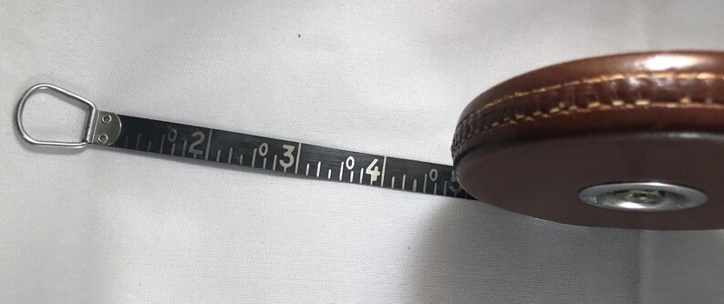 Vintage Justus Roe /& Sons 50ft Metal Tape Measure