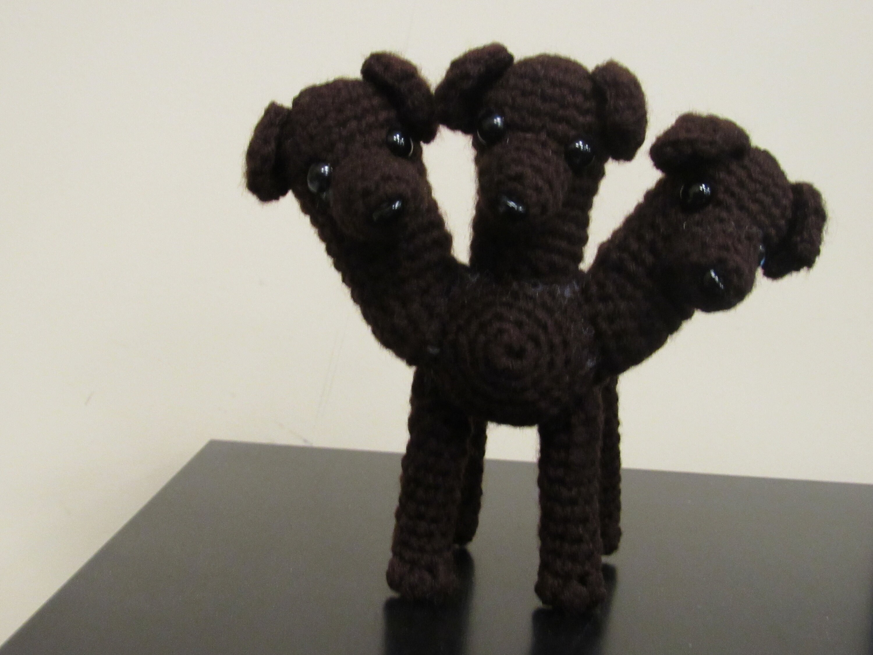 Chien à trois têtes de Fluffy Hagrid figurine de Harry Etsy