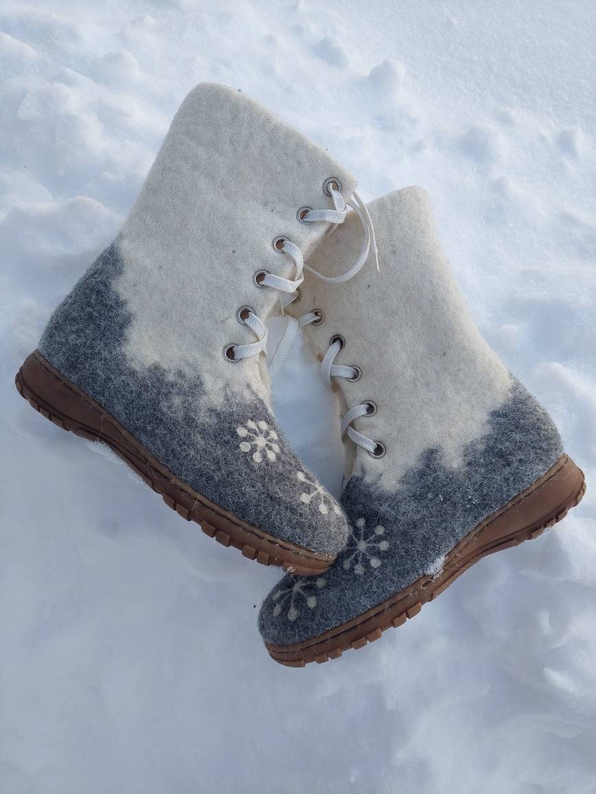 Woolrich shop trail stomper
