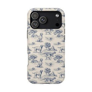 Funda magnética resistente a impactos para iPhone con diseño de Labrador Retriever en color azul Toile de Jouy imagen 5