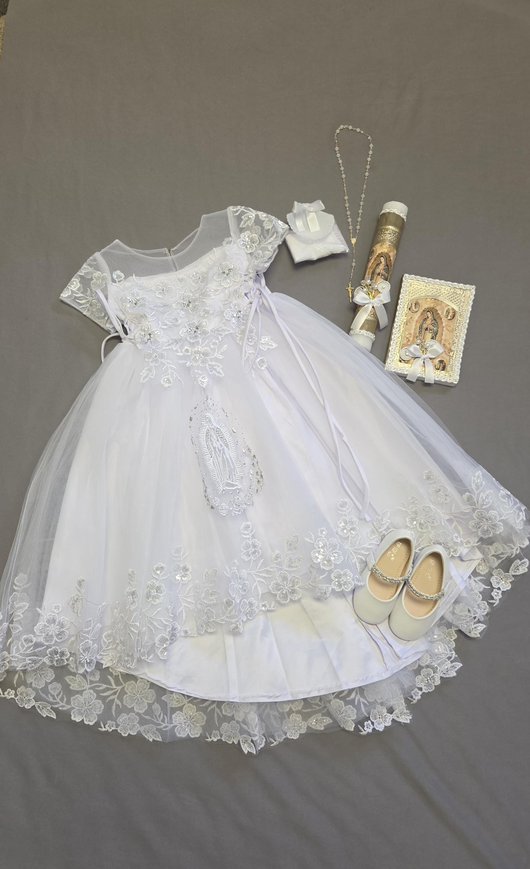 first communion dress with our lady of guadalupe Virgen De modernos vestidos para primera comunion