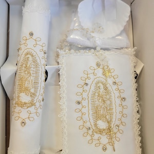 Beautiful Baptism Candle Set, Christening 6 Pieces Set, white, Hand Made, Vela de Bautizo, Ceremony candle, a unique design.