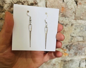 Pendientes de aguja de coser