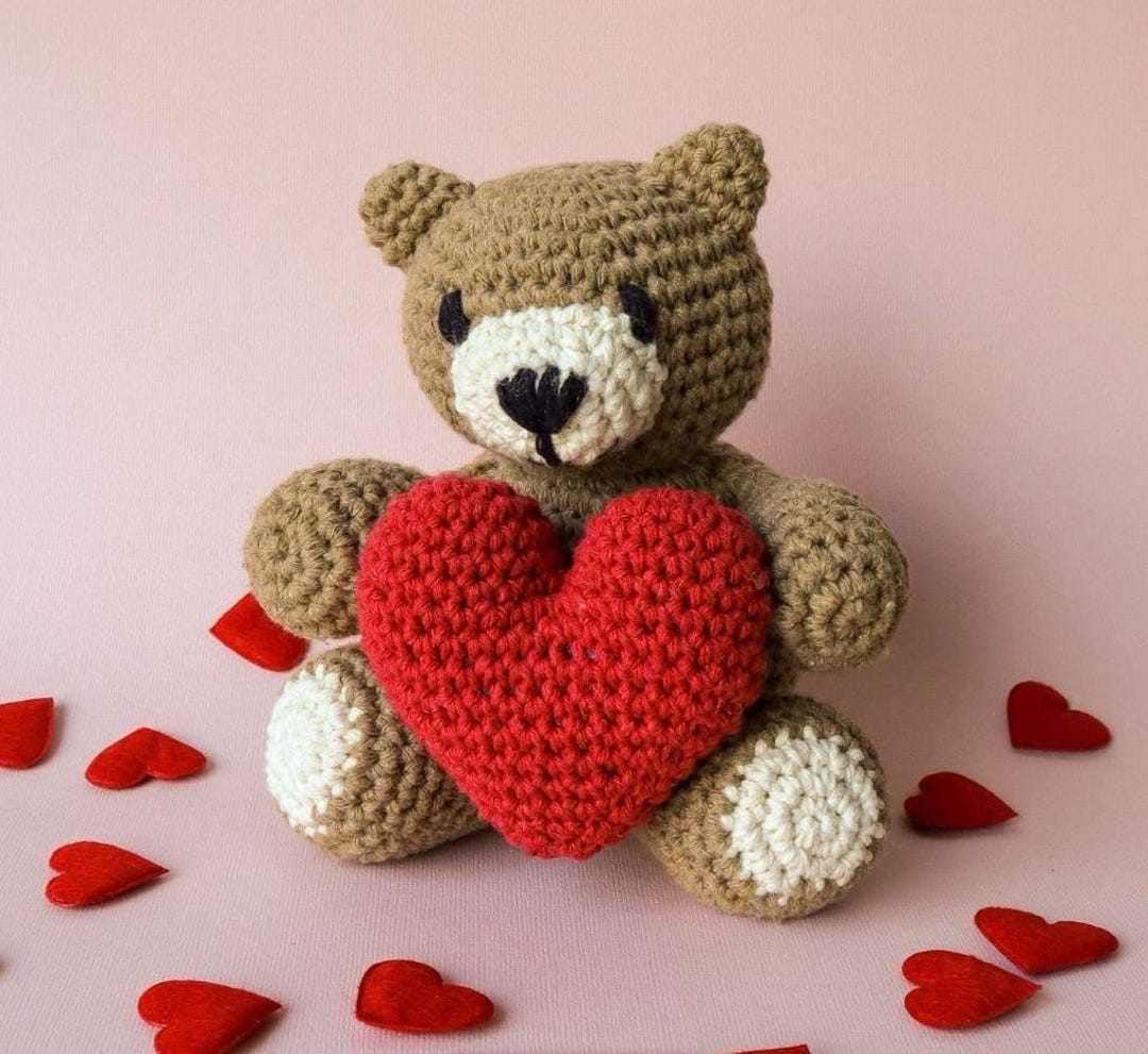 Teddy Bear With Heart Valentino Crochet Kit - Hoooked Yarns - Etsy