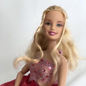 Barbie And The 12 Dancing Princesses Interactive J8887 Genevieve Doll Works