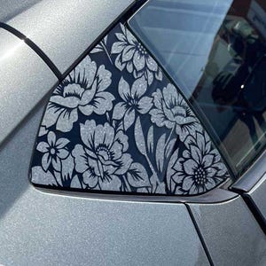 Flower Rear Window Car Decal, Side Graphics, Flower Decals, Vinyl Flower Decal, Aesthetic Sticker, Car Guy, Car or Truck, Car Accessories