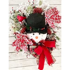 Snowman Christmas wreath for front door, Cardinal snowman wreath, Snowman wreath, winter snowman door decor, Frosty front door wreath