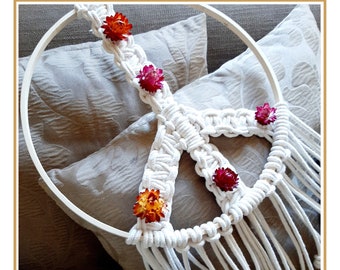 Vrede en liefde - macrame vrede & liefde muur opknoping mix kunst aan de muur- macramé en wol kunst - boho decor- macramé decor muur hangen zen decor