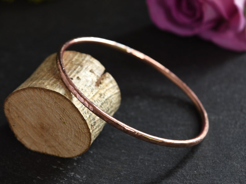 Textured Copper Bangle, Hand Forged Bracelet, Medium Weight, Minimalist Jewellery, Copper Anniversary Gift image 5