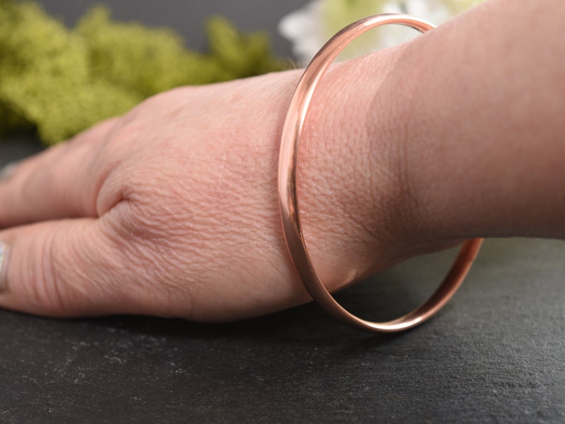 Sturdy Copper Bangle, Hand Forged Bracelet, Medium Weight, Minimalist Jewellery, Copper Anniversary Gift image 9