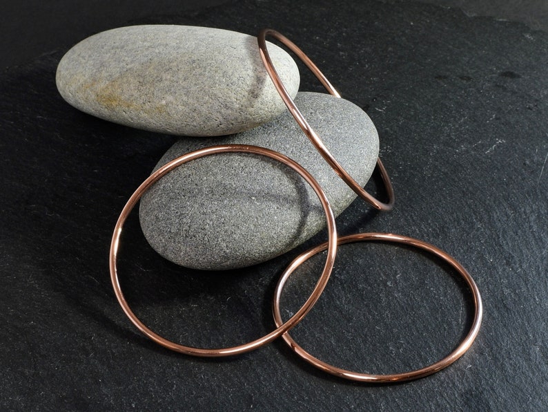 Copper Bangle, Hand Forged Bracelet, Medium Weight, Minimalist Jewellery, Copper Anniversary Gift image 4