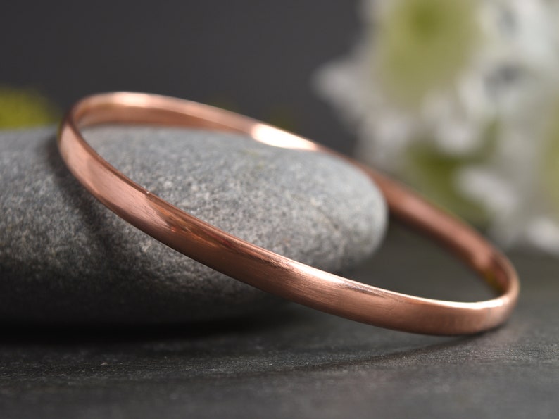 Sturdy Copper Bangle, Hand Forged Bracelet, Medium Weight, Minimalist Jewellery, Copper Anniversary Gift image 2