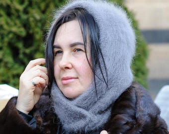 Knit Hood With Buttons