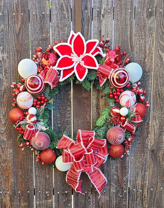 　Decorated Christmas Wreath Red and White Christmas Wreath: Holiday Front Door Decor With LED