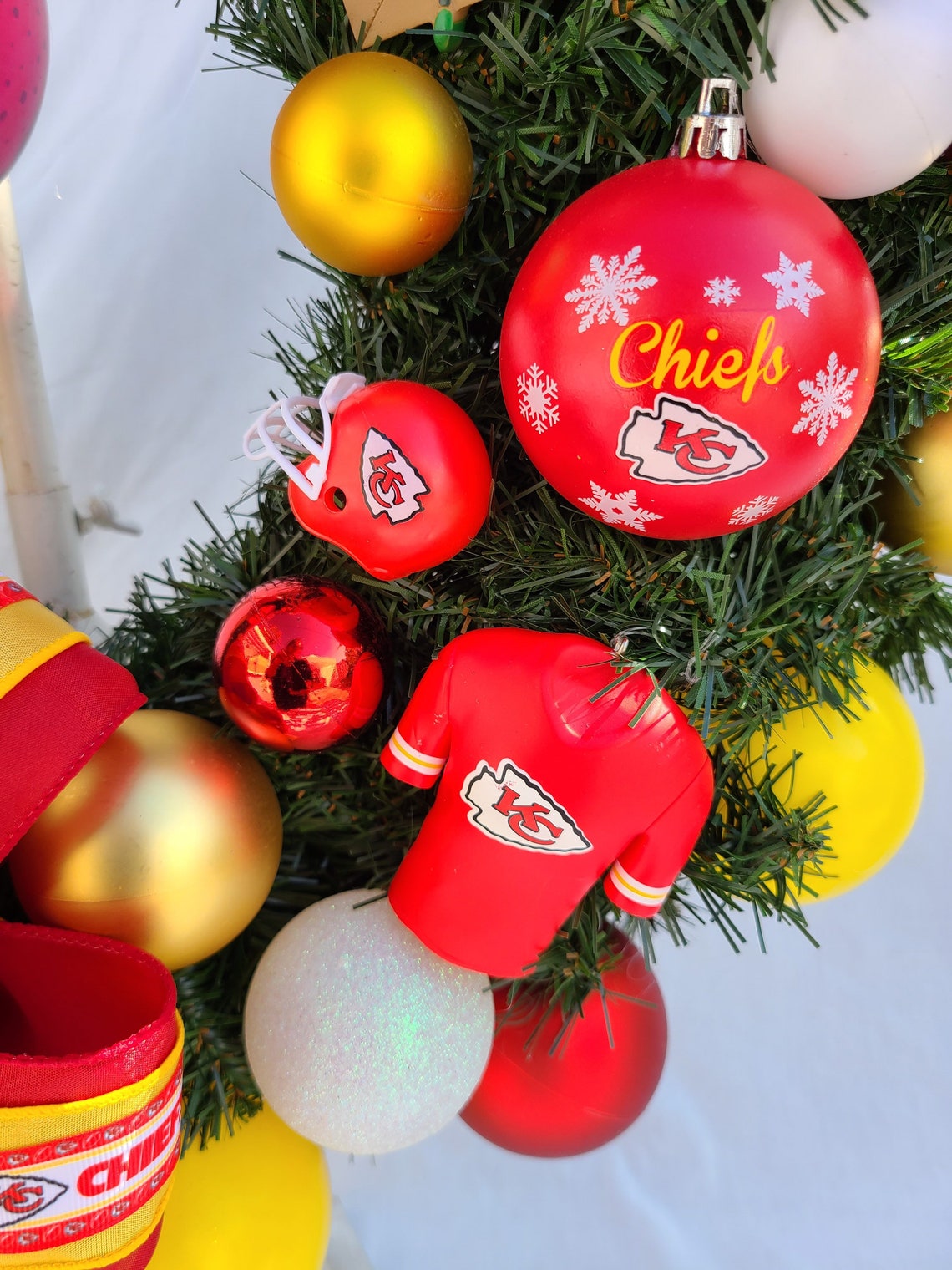 Custom KC Chiefs Inspired Holiday Wreath with remote Etsy