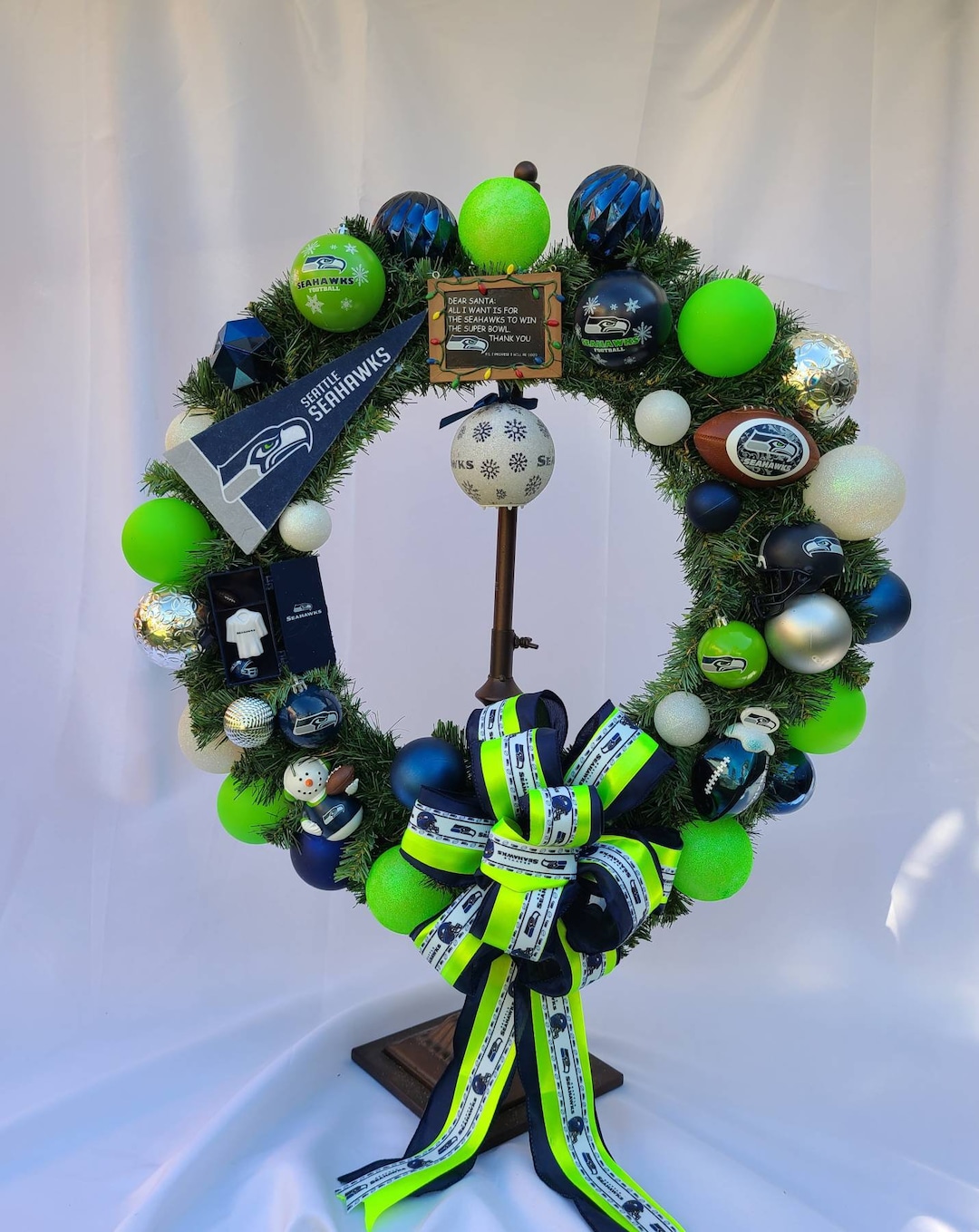 Custom Seahawks Inspired Holiday Wreath With Remote Controlled - Etsy