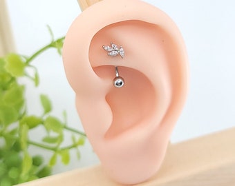 16G* Cute small Leaf shaped ROOK cartilage piercing (Style#1)/ Top Design Size: 7.5 x 4.5 mm / Curved Piercing/6 mm or 8 mm length available