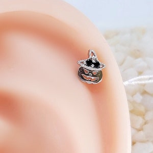Halloween pumpkin face with witch hat cartilage piercing/Various Post Bar externally thread/ 20G is also available