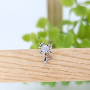 16G* Saturn Planet with ring, dainty moon, and star /Top design: 6.5 x 10mm /Various post bar externally threaded and 20G is available