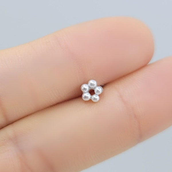 16G* Cute Pearl Flower cartilage piercing/Various Post Bar externally thread/ 20G thickness is available