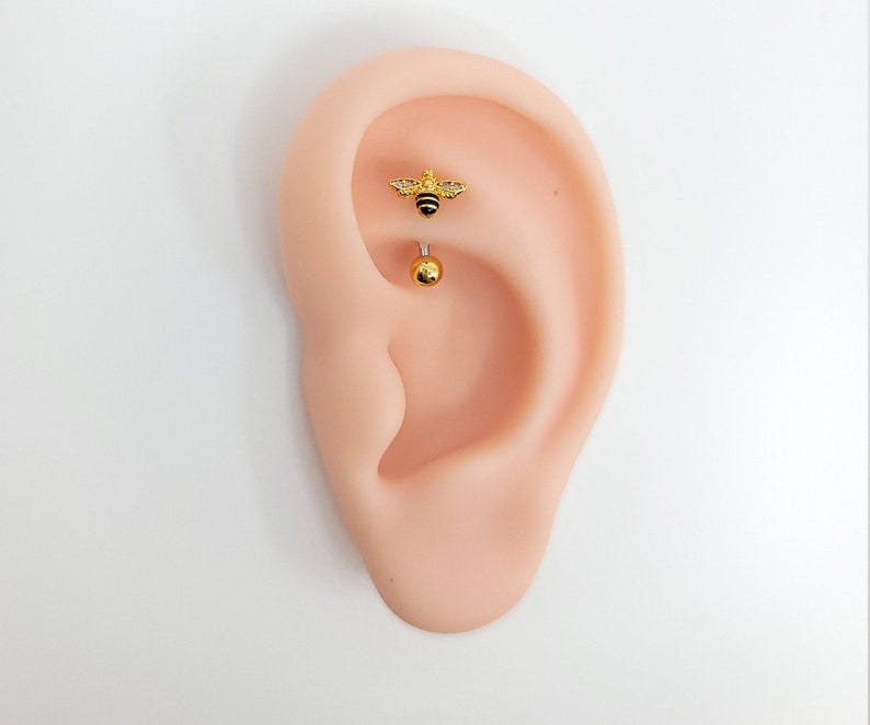 16G* Cute Bee Cartilage Piercing/ Top Design Size: 9x6mm/ Rook Piercing/ Curved Piercing/6 mm or 8 mm length available 