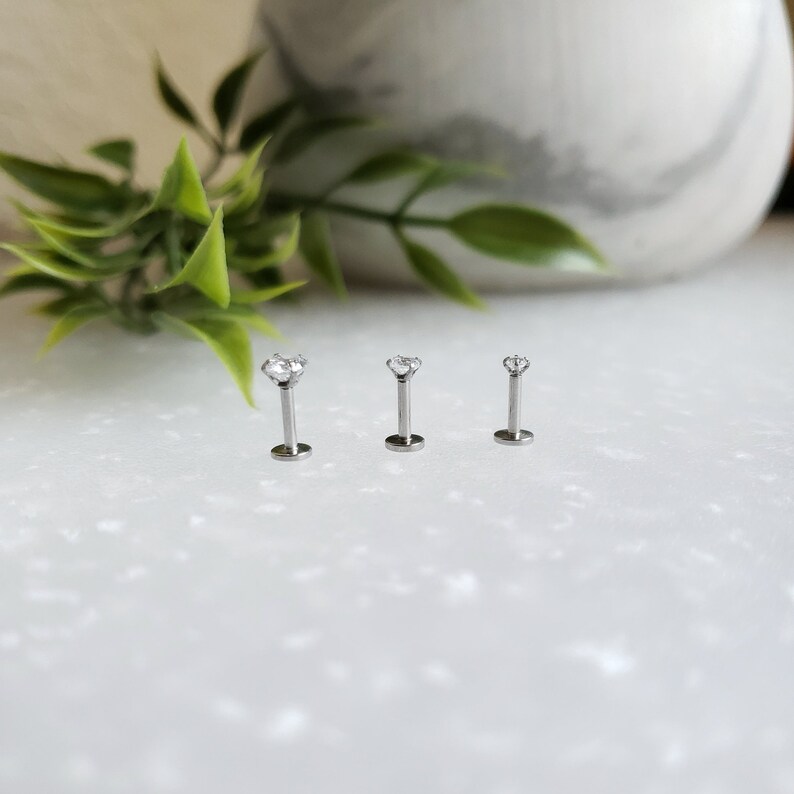 16G 2,3 or 4mm SILVER Cubic Zirconia Helix ConchTragusCartilage Piercing