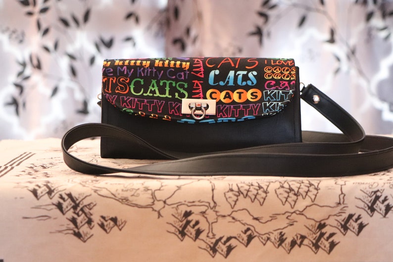 Big wallet that transforms into a small purse rainbow cat image 0