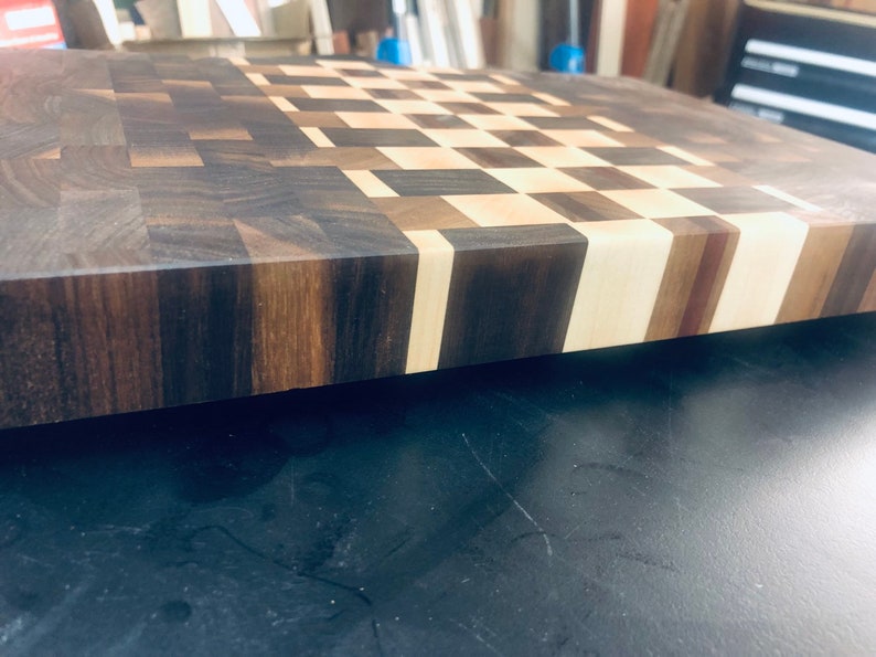The \u201cSherwood\u201d Beautiful End-Grain Cutting Board Exocit Hardwoods!