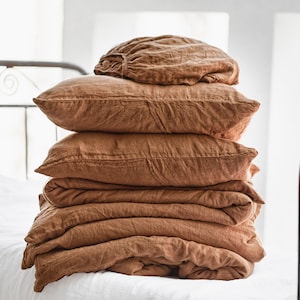 4 Piece Linen Bedding Set: European Linen Duvet Cover and Fitted Sheet