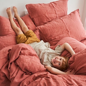 Canyon Clay Linen Duvet Cover: European Bedding, King & Queen