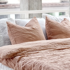 3 Piece Hazelnut Linen Bedding Set: Includes Duvet and Pillow Covers