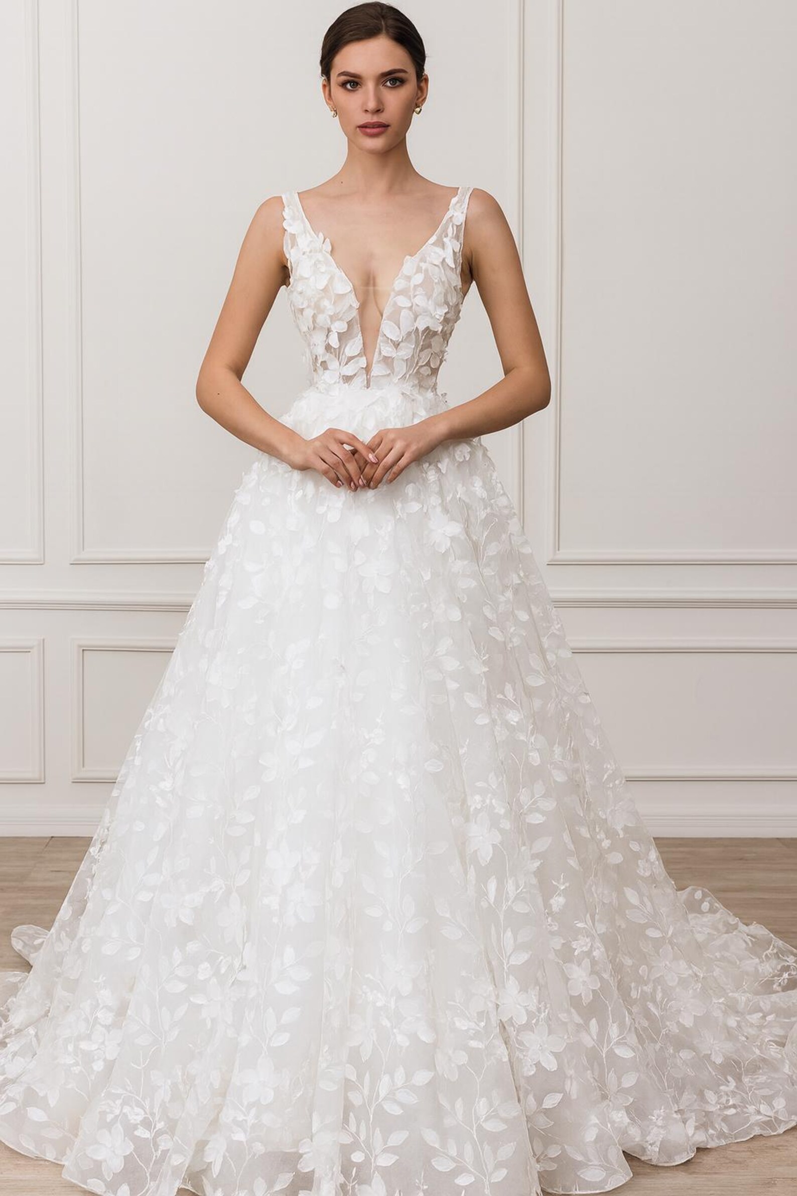 Luxury 3D Floral Appliqué Wedding Dress | Elegant Deep V Neck Bridal ...