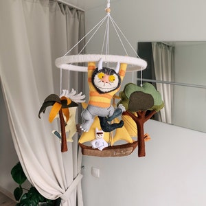 Mobile pour bébé Là où sont les animaux sauvages / Mobile pour bébé où se trouvent les animaux sauvages / Personnages de contes de fées / Déco pour chambre de bébé / Cadeau baby shower