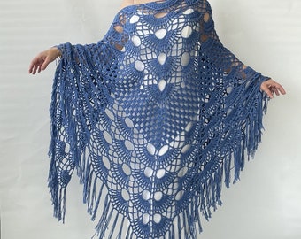 Châle bleu nuptiale de mariage, écharpe couleur denim, écharpe en coton à franges, tenue d'été de soirée, cadeau pour elle, écharpe bohème, châle au crochet fait main