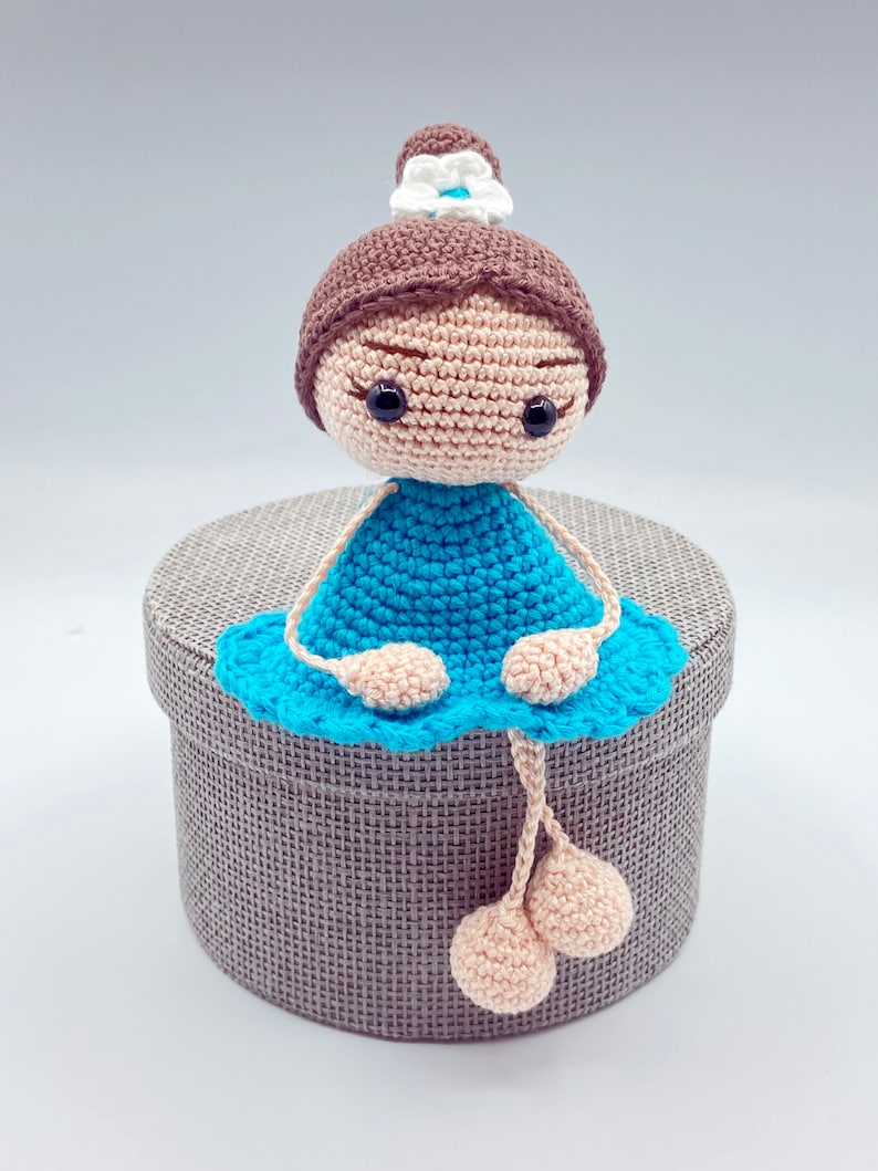 PATRÓN AMIGURUMI BAILARINA, Marta bailarina crochet, muñeca facil ganchillo, amigurumi crochet, bailarina amigurumi fácil, pdf pattern. pdf imagen 8