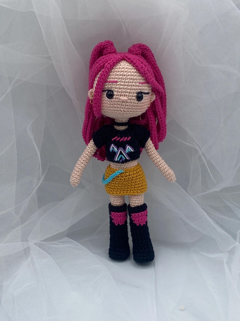Crochet pattern bundle K-pop, Amigurumi K-Pop, 3-in-1 pattern pack, crochet pattern, K-pop girls, English, French and Spanish, PDF image 3